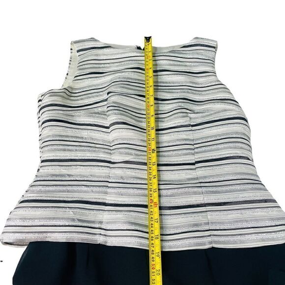 Dressbarn Women’s Pantsuit Short Sleeve/ Long Pants Size 8 - Picture 7 of 16